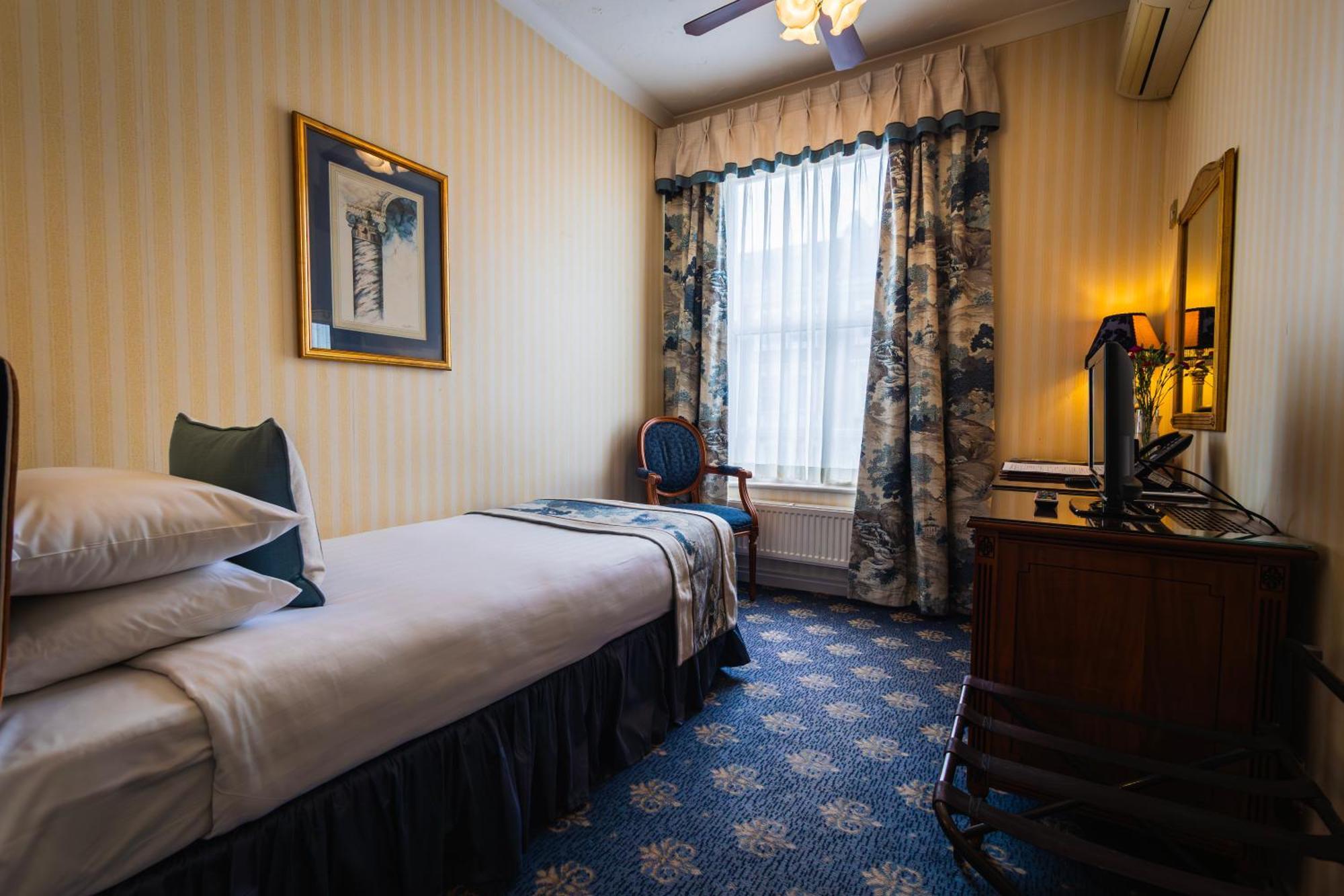 London Lodge Hotel Buitenkant foto